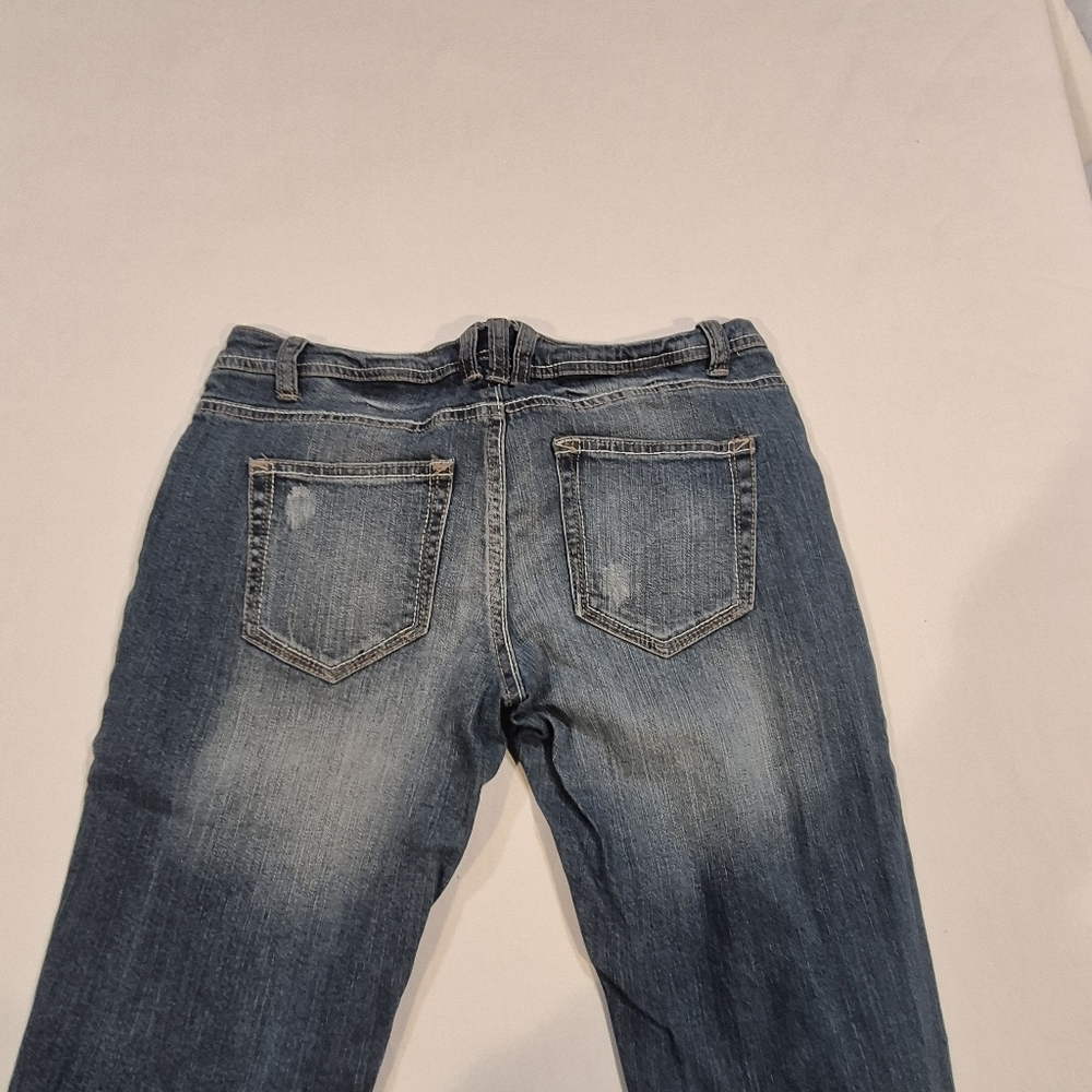 Jeans - Picture 3 of 5